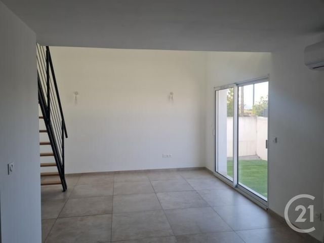 maison à louer - 2 pièces - 57.78 m2 - GIGNAC LA NERTHE - 13 - PROVENCE-ALPES-COTE-D-AZUR - Century 21 Contact Immobilier