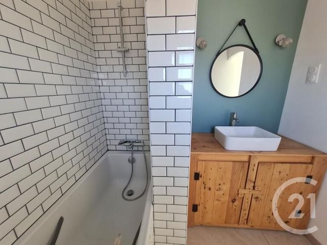 maison à louer - 2 pièces - 57.78 m2 - GIGNAC LA NERTHE - 13 - PROVENCE-ALPES-COTE-D-AZUR - Century 21 Contact Immobilier