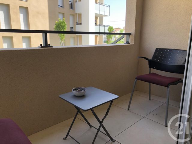 Appartement T2 à louer - 2 pièces - 37.15 m2 - MARIGNANE - 13 - PROVENCE-ALPES-COTE-D-AZUR - Century 21 Contact Immobilier