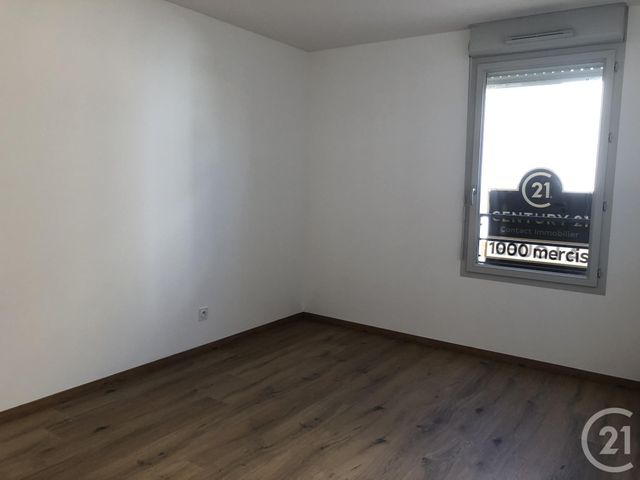 Appartement T2 à louer - 2 pièces - 37.15 m2 - MARIGNANE - 13 - PROVENCE-ALPES-COTE-D-AZUR - Century 21 Contact Immobilier