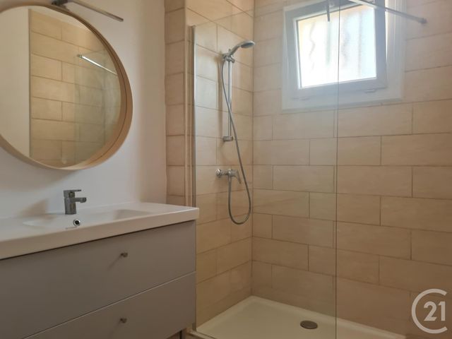 Appartement T4 à louer - 4 pièces - 73.74 m2 - MARIGNANE - 13 - PROVENCE-ALPES-COTE-D-AZUR - Century 21 Contact Immobilier