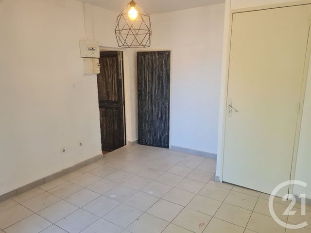 maison à louer - 2 pièces - 26.13 m2 - MARIGNANE - 13 - PROVENCE-ALPES-COTE-D-AZUR - Century 21 Contact Immobilier