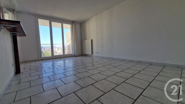 Appartement F2 à vendre - 2 pièces - 53.0 m2 - 13 - PROVENCE-ALPES-COTE-D-AZUR - Century 21 Contact Immobilier