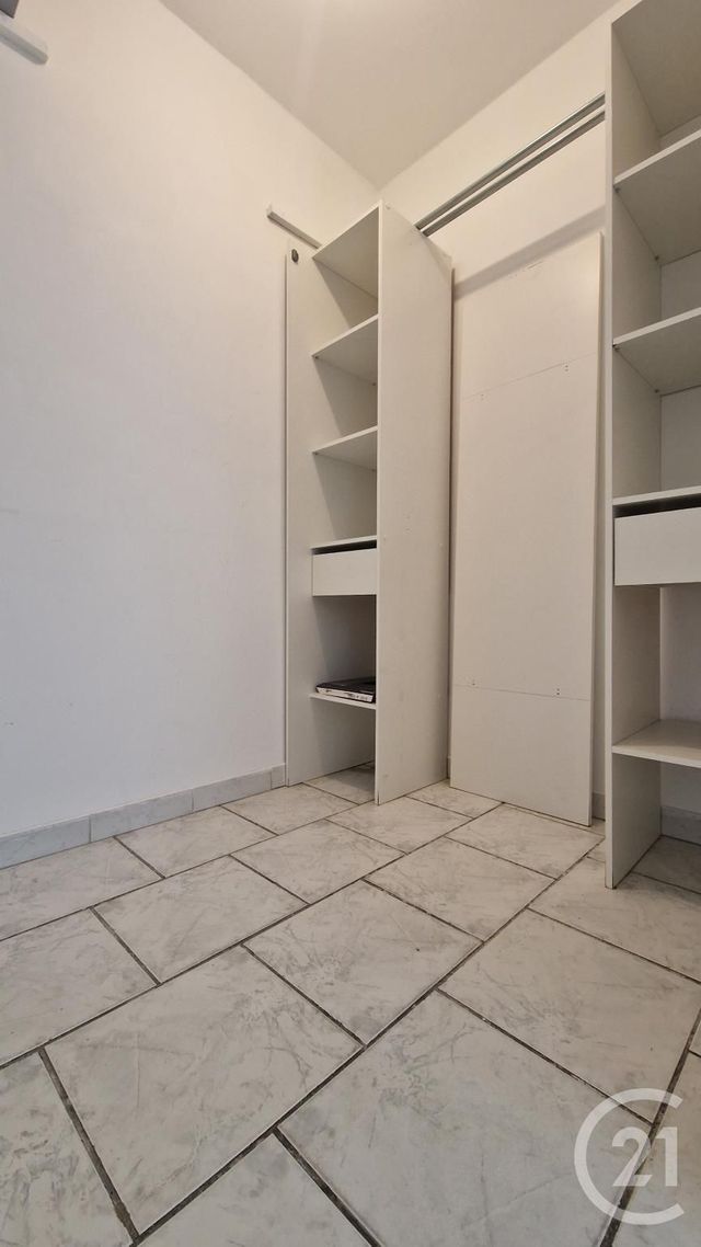 Appartement F2 à vendre - 2 pièces - 53.0 m2 - 13 - PROVENCE-ALPES-COTE-D-AZUR - Century 21 Contact Immobilier