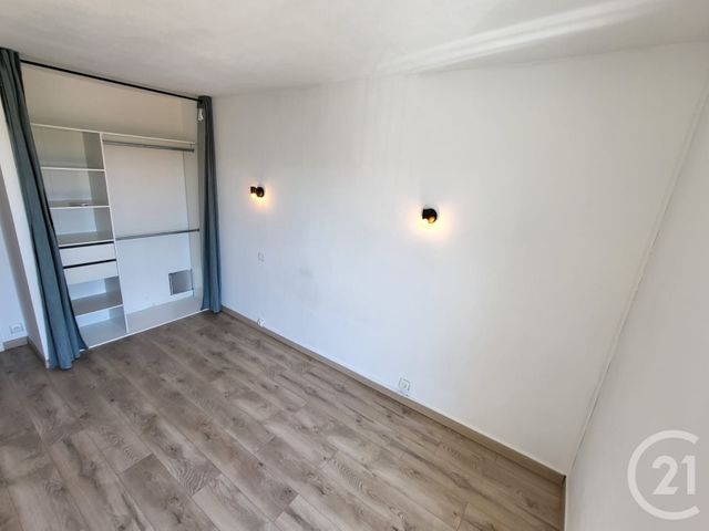 Appartement F3 à louer - 3 pièces - 68.75 m2 - MARIGNANE - 13 - PROVENCE-ALPES-COTE-D-AZUR - Century 21 Contact Immobilier