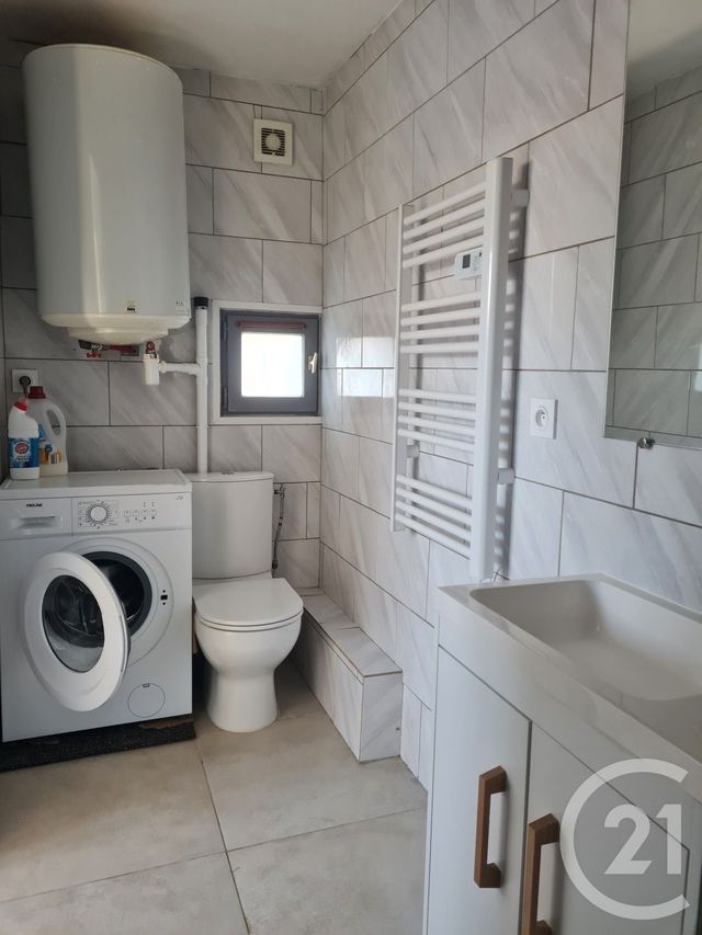Appartement Studio à louer - 1 pièce - 23.93 m2 - ROGNAC - 13 - PROVENCE-ALPES-COTE-D-AZUR - Century 21 Contact Immobilier