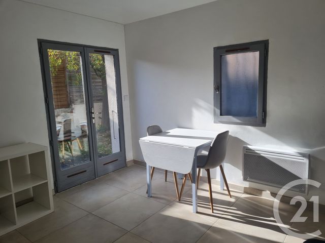 Appartement Studio à louer - 1 pièce - 23.93 m2 - ROGNAC - 13 - PROVENCE-ALPES-COTE-D-AZUR - Century 21 Contact Immobilier