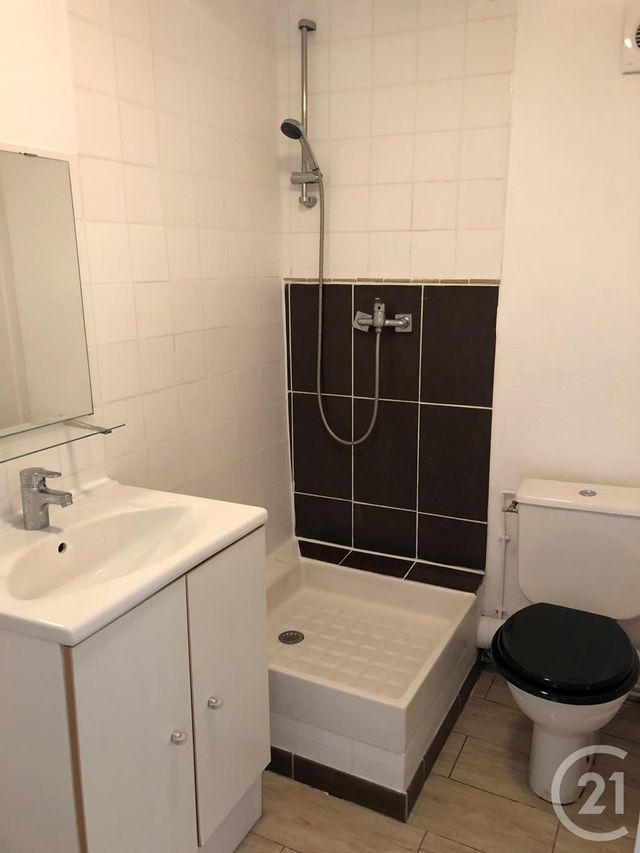Appartement Studio à louer - 1 pièce - 21.42 m2 - GIGNAC LA NERTHE - 13 - PROVENCE-ALPES-COTE-D-AZUR - Century 21 Contact Immobilier