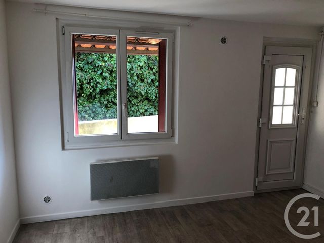 Appartement Studio à louer - 1 pièce - 21.42 m2 - GIGNAC LA NERTHE - 13 - PROVENCE-ALPES-COTE-D-AZUR - Century 21 Contact Immobilier