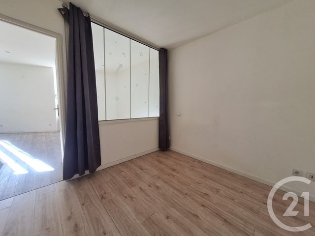 Appartement T2 à louer - 2 pièces - 31.18 m2 - SALON DE PROVENCE - 13 - PROVENCE-ALPES-COTE-D-AZUR - Century 21 Contact Immobilier