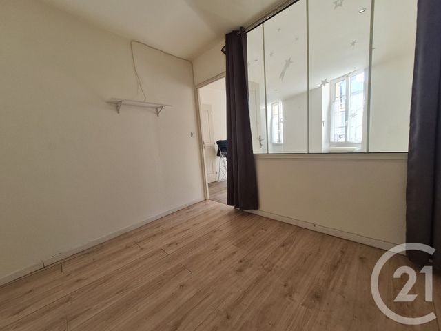 Appartement T2 à louer - 2 pièces - 31.18 m2 - SALON DE PROVENCE - 13 - PROVENCE-ALPES-COTE-D-AZUR - Century 21 Contact Immobilier