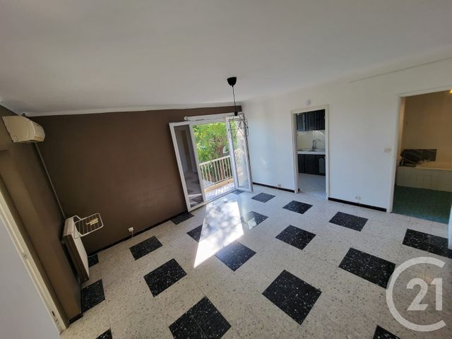 Appartement F2 à louer - 2 pièces - 48.78 m2 - MARIGNANE - 13 - PROVENCE-ALPES-COTE-D-AZUR - Century 21 Contact Immobilier