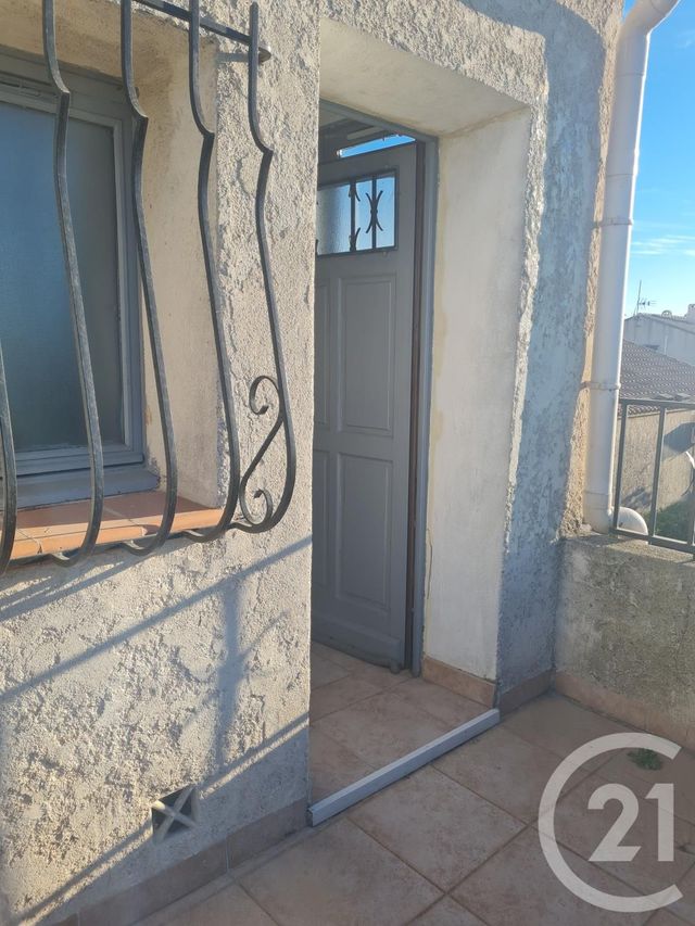 Appartement Studio à louer - 1 pièce - 19.8 m2 - ROGNAC - 13 - PROVENCE-ALPES-COTE-D-AZUR - Century 21 Contact Immobilier