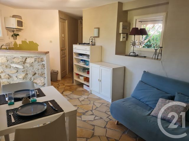 Appartement T2 à louer - 2 pièces - 26.79 m2 - SALON DE PROVENCE - 13 - PROVENCE-ALPES-COTE-D-AZUR - Century 21 Contact Immobilier