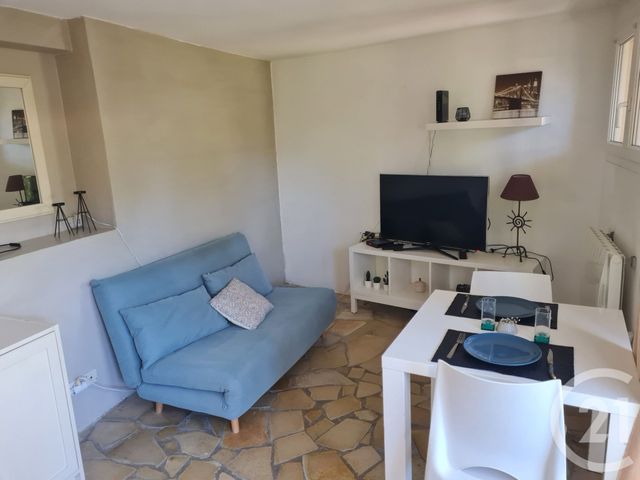 Appartement T2 à louer - 2 pièces - 26.79 m2 - SALON DE PROVENCE - 13 - PROVENCE-ALPES-COTE-D-AZUR - Century 21 Contact Immobilier