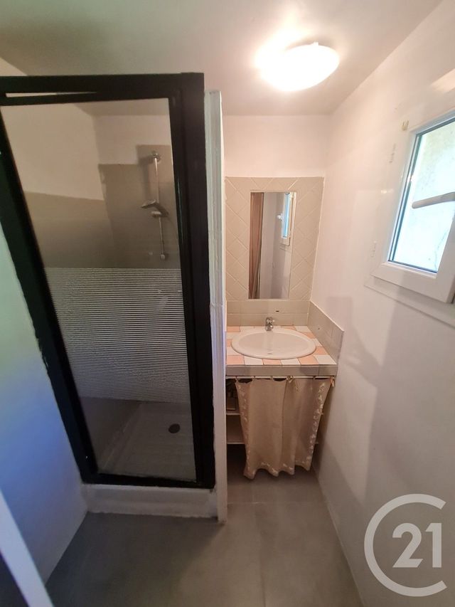 Appartement T2 à louer - 2 pièces - 26.79 m2 - SALON DE PROVENCE - 13 - PROVENCE-ALPES-COTE-D-AZUR - Century 21 Contact Immobilier