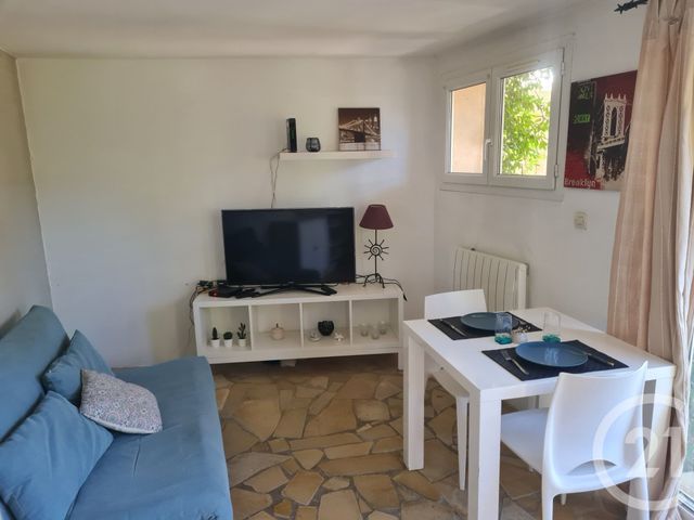 Appartement T2 à louer - 2 pièces - 26.79 m2 - SALON DE PROVENCE - 13 - PROVENCE-ALPES-COTE-D-AZUR - Century 21 Contact Immobilier