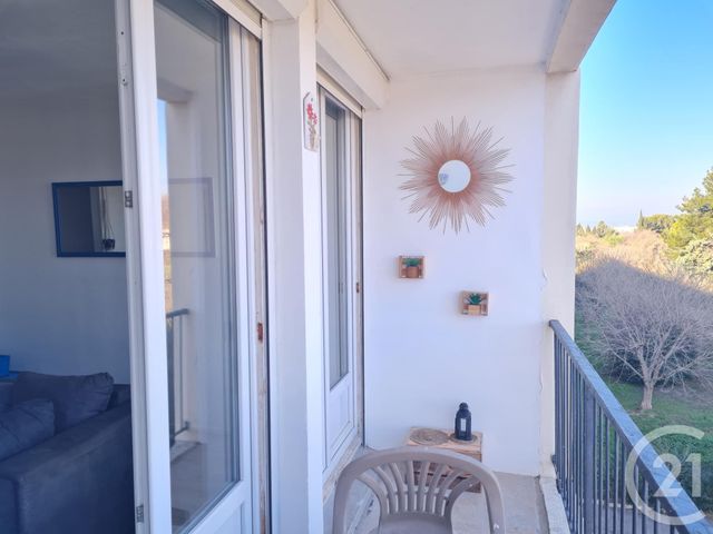 Appartement T2 à louer - 2 pièces - 51.23 m2 - MARIGNANE - 13 - PROVENCE-ALPES-COTE-D-AZUR - Century 21 Contact Immobilier