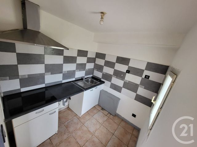 Appartement F2 à louer - 2 pièces - 30.75 m2 - ROGNAC - 13 - PROVENCE-ALPES-COTE-D-AZUR - Century 21 Contact Immobilier