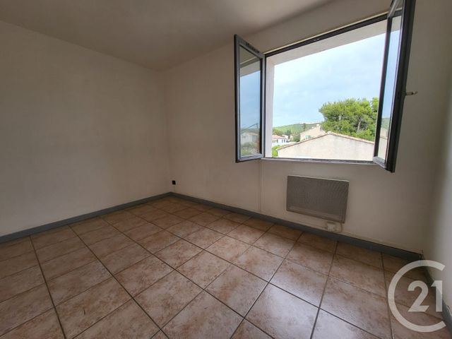 Appartement F2 à louer - 2 pièces - 30.75 m2 - ROGNAC - 13 - PROVENCE-ALPES-COTE-D-AZUR - Century 21 Contact Immobilier