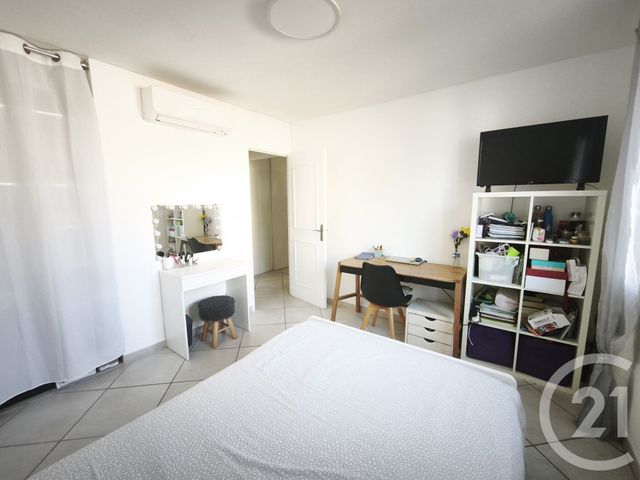 Appartement F4 à vendre - 4 pièces - 92.92 m2 - MARIGNANE - 13 - PROVENCE-ALPES-COTE-D-AZUR - Century 21 Contact Immobilier