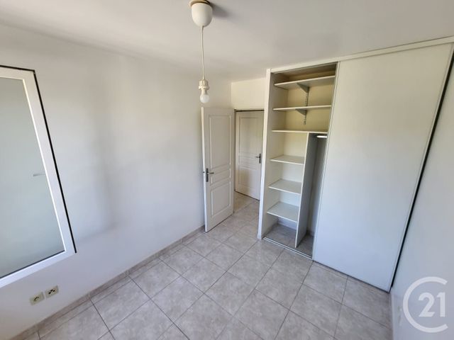 Appartement F2 à louer - 2 pièces - 46.46 m2 - MARIGNANE - 13 - PROVENCE-ALPES-COTE-D-AZUR - Century 21 Contact Immobilier