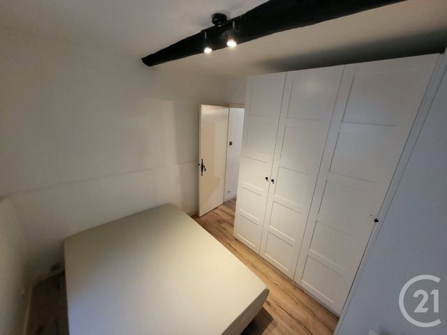 Appartement T2 à louer - 2 pièces - 22.6 m2 - LA FARE LES OLIVIERS - 13 - PROVENCE-ALPES-COTE-D-AZUR - Century 21 Contact Immobilier