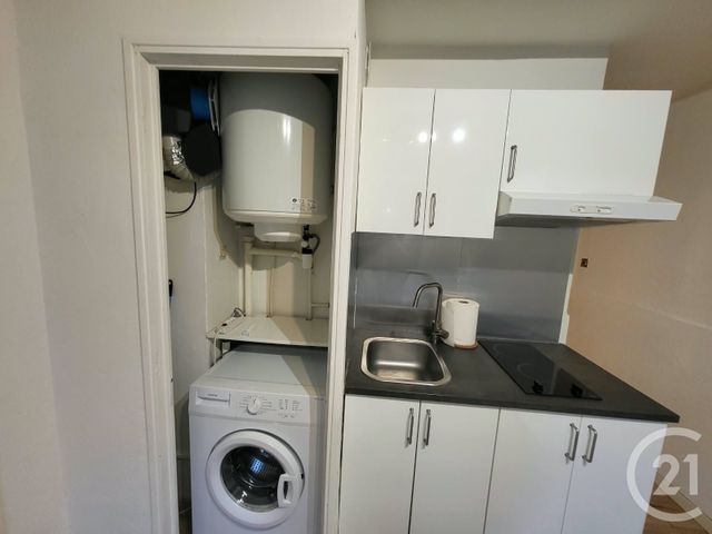 Appartement T2 à louer - 2 pièces - 22.6 m2 - LA FARE LES OLIVIERS - 13 - PROVENCE-ALPES-COTE-D-AZUR - Century 21 Contact Immobilier
