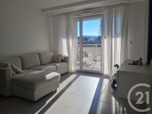 Appartement T2 à louer - 2 pièces - 39.7 m2 - MARIGNANE - 13 - PROVENCE-ALPES-COTE-D-AZUR - Century 21 Contact Immobilier